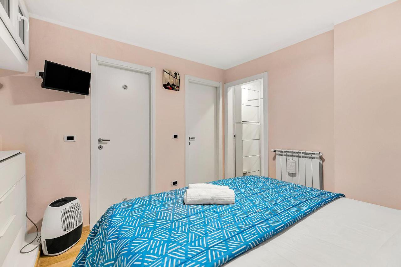 Stazione Centrale Ampio Loft Di Lusso Su 2 Livelli มิลาน ภายนอก รูปภาพ