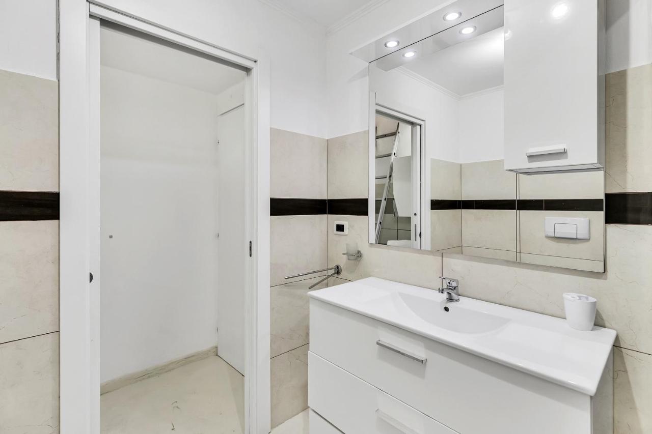 Stazione Centrale Ampio Loft Di Lusso Su 2 Livelli มิลาน ภายนอก รูปภาพ